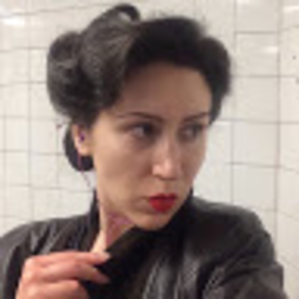 Meet your Posher, Monique